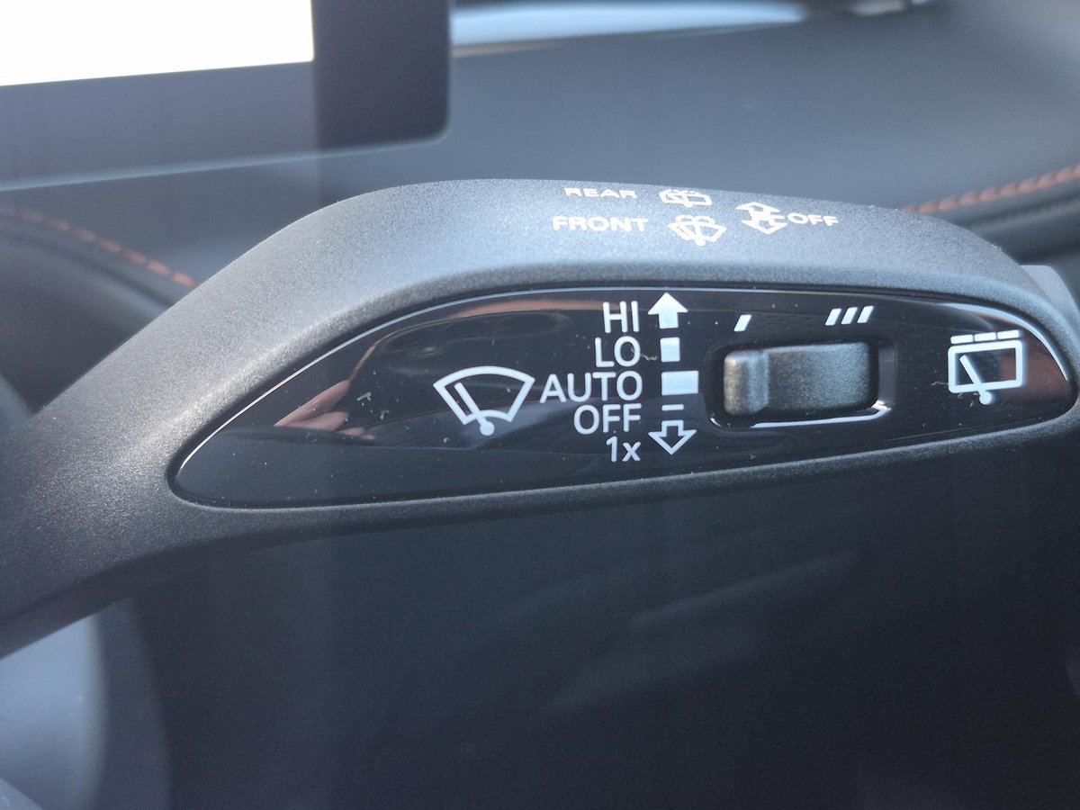 2025 MG HS Super Hybrid Excite AS33P MY25 image 17