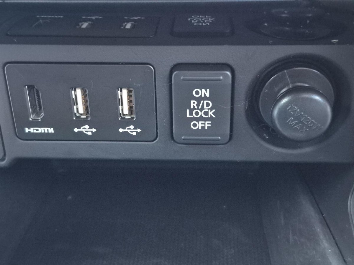 2021 Mitsubishi Pajero Sport GLS QF MY21 4X4 Dual Range image 14