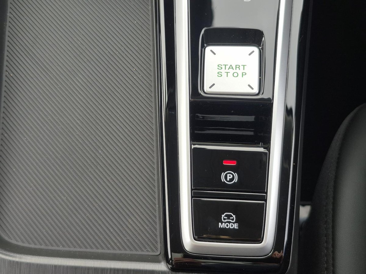 2026 MG ZS Essence Hybrid+ ZS32 MY26 image 14