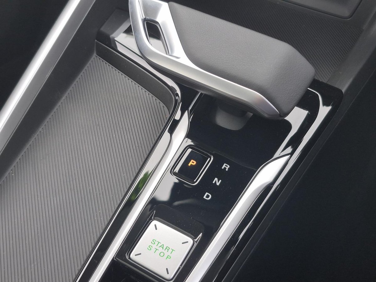 2026 MG ZS Essence Hybrid+ ZS32 MY26 image 13