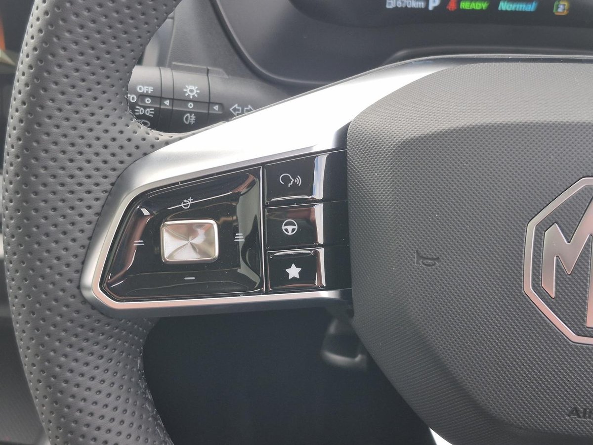 2026 MG ZS Essence Hybrid+ ZS32 MY26 image 15