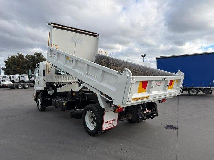 2023 Isuzu F Series Fsr140/120-260 Tipper image 9