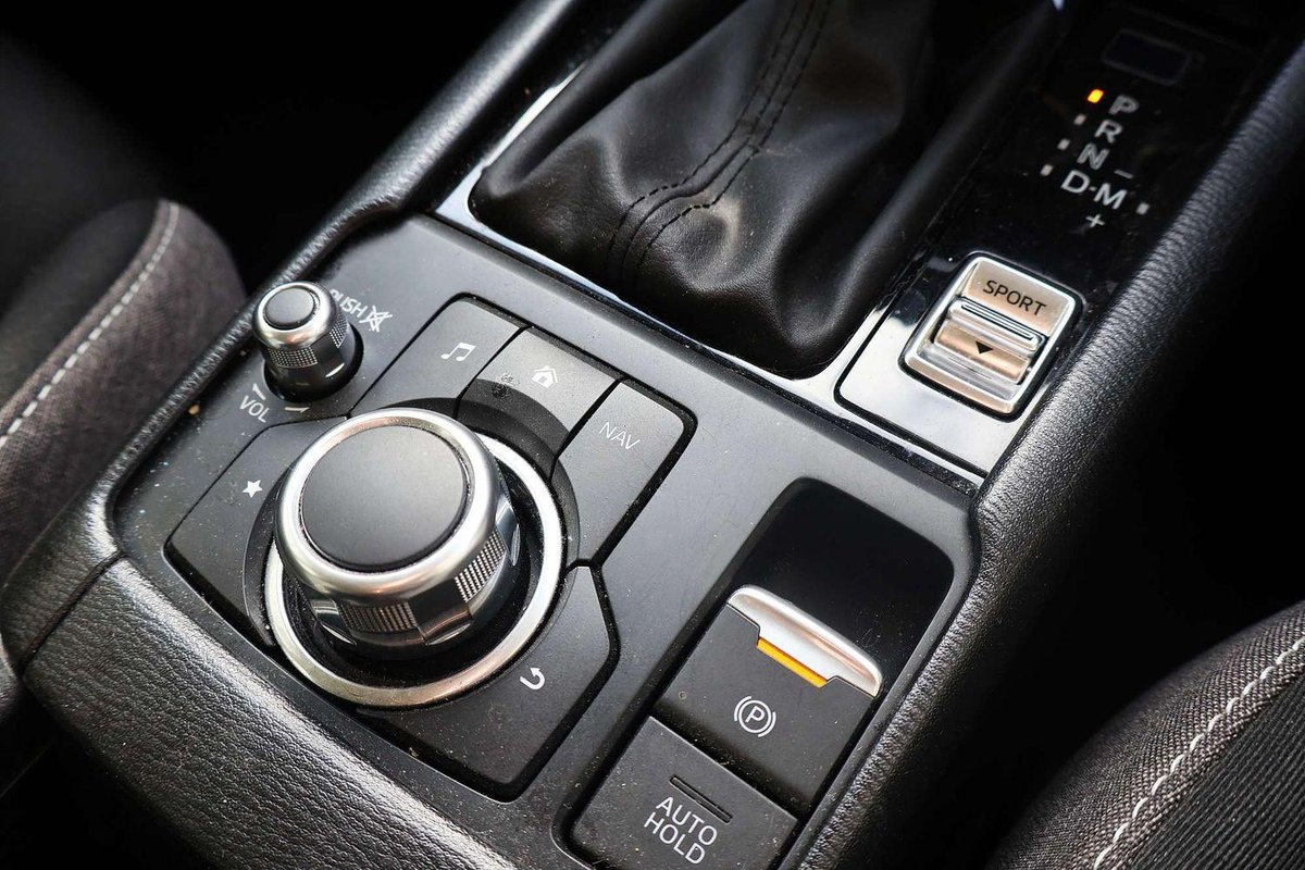 2025 Mazda CX-3 G20 Pure DK image 15