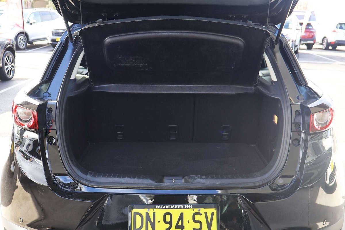 2025 Mazda CX-3 G20 Pure DK image 24