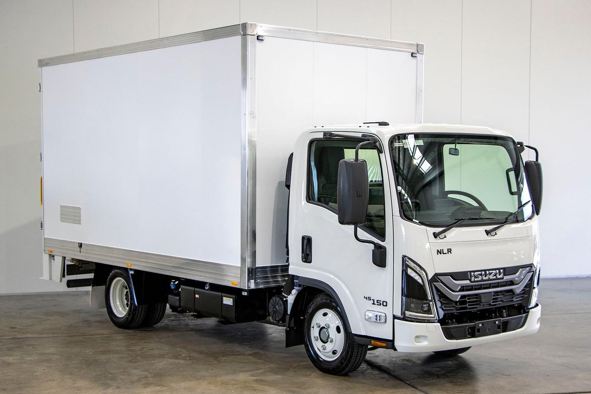 2026 Isuzu N Series Nlr 45-150 Dt D34 image 3