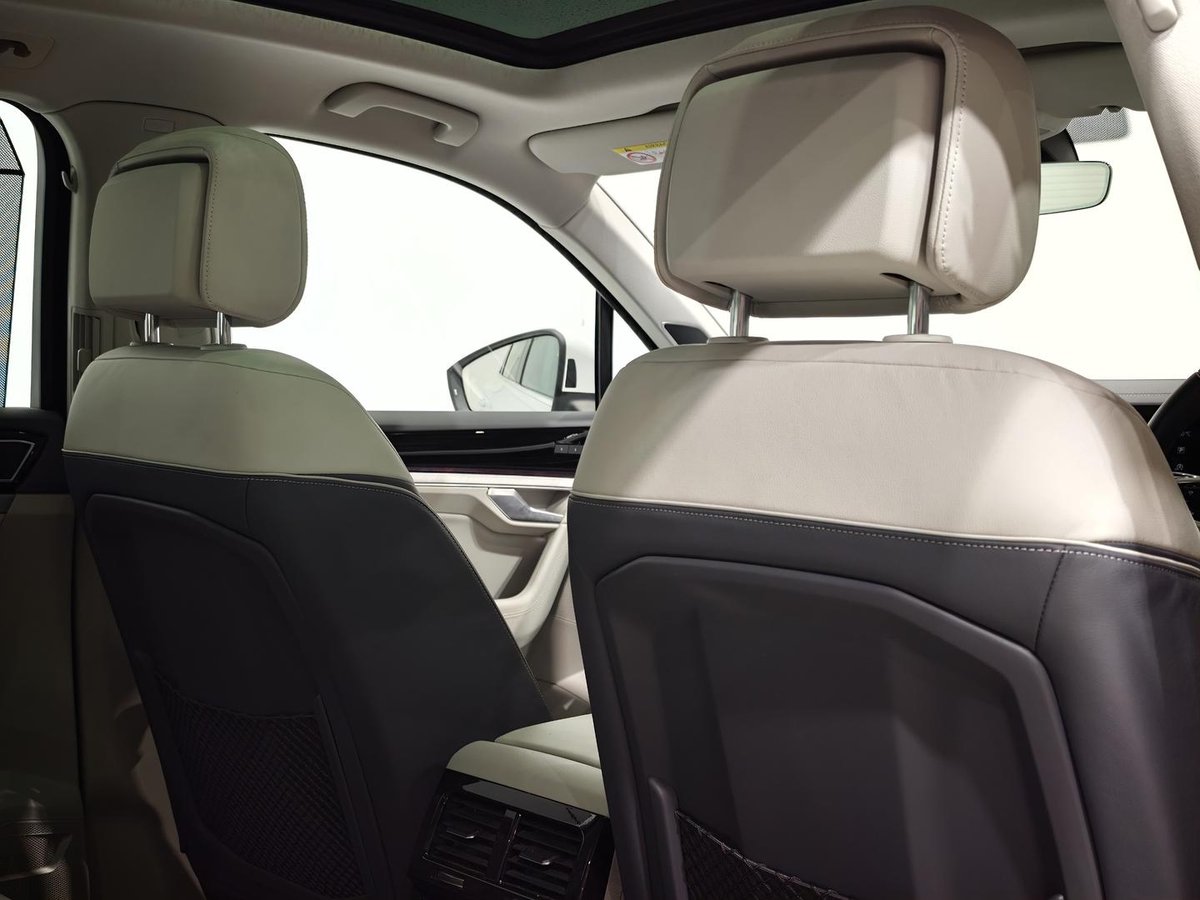 2022 Volkswagen Touareg 210TDI Elegance CR MY22 Four Wheel Drive image 23