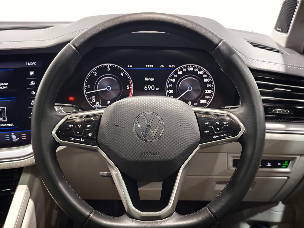 2022 Volkswagen Touareg 210TDI Elegance CR MY22 Four Wheel Drive image 10