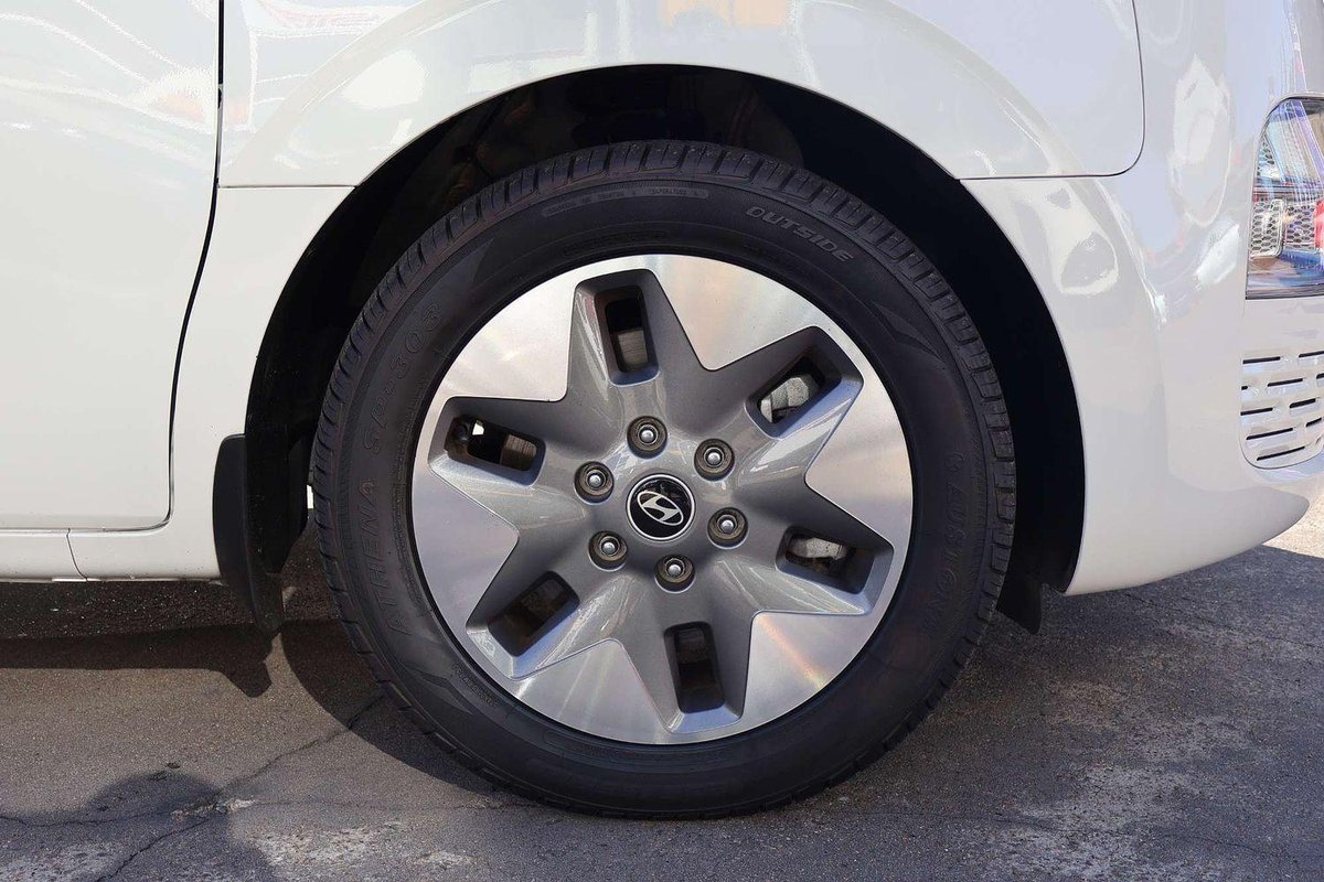2024 Hyundai STARIA US4.V2 MY24 image 8