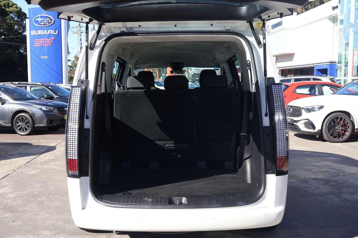 2024 Hyundai STARIA US4.V2 MY24 image 24