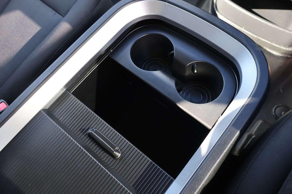 2024 Hyundai STARIA US4.V2 MY24 image 19