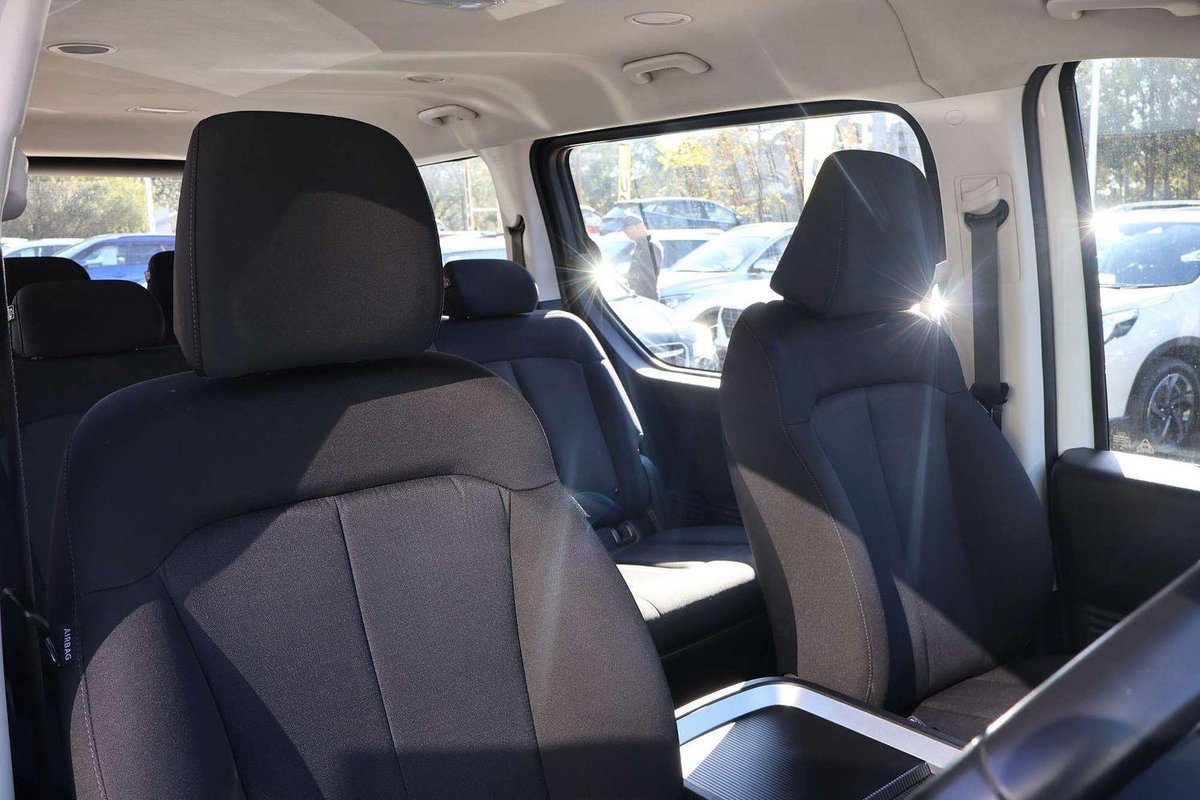 2024 Hyundai STARIA US4.V2 MY24 image 10