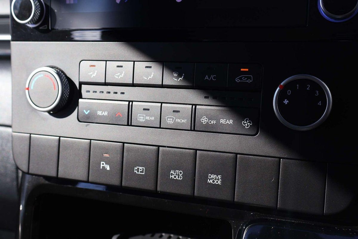 2024 Hyundai STARIA US4.V2 MY24 image 13