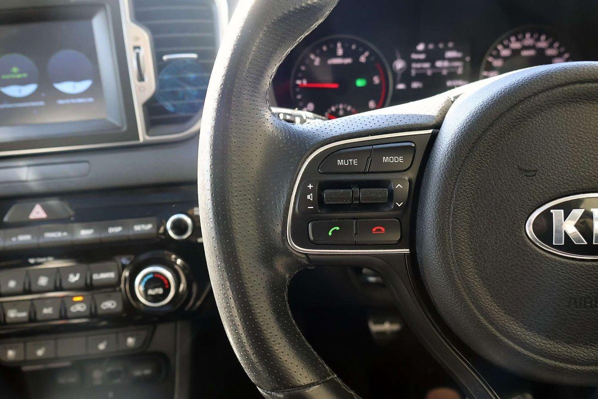 2018 Kia Sportage image 19
