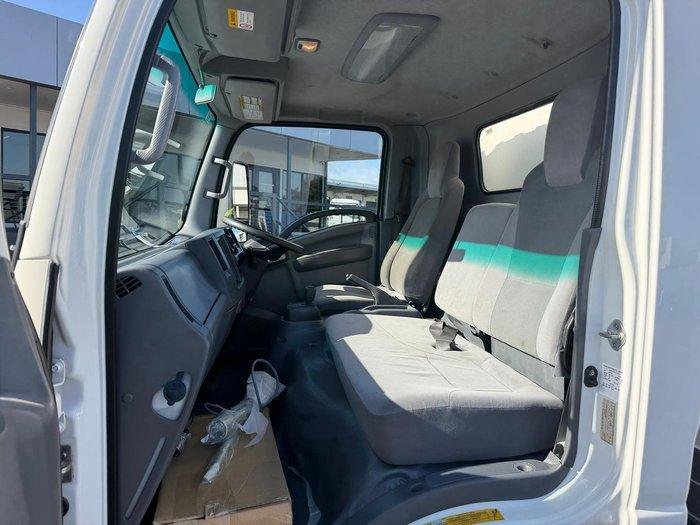 2018 Isuzu N Series Npr 45/55-155 image 23