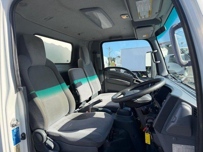 2018 Isuzu N Series Npr 45/55-155 image 17