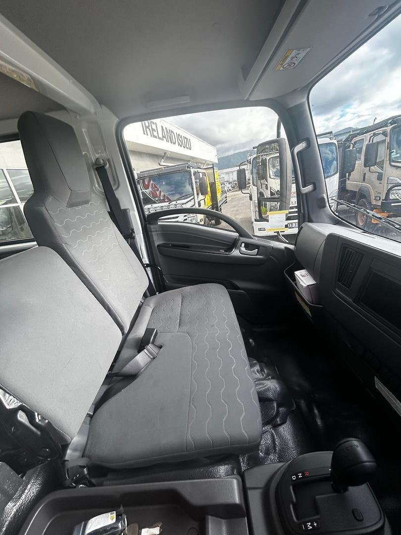 2026 Isuzu N Series image 10
