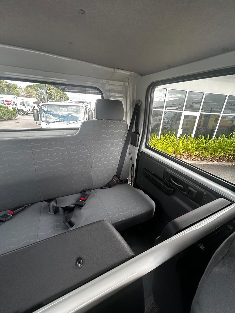 2026 Isuzu N Series image 9