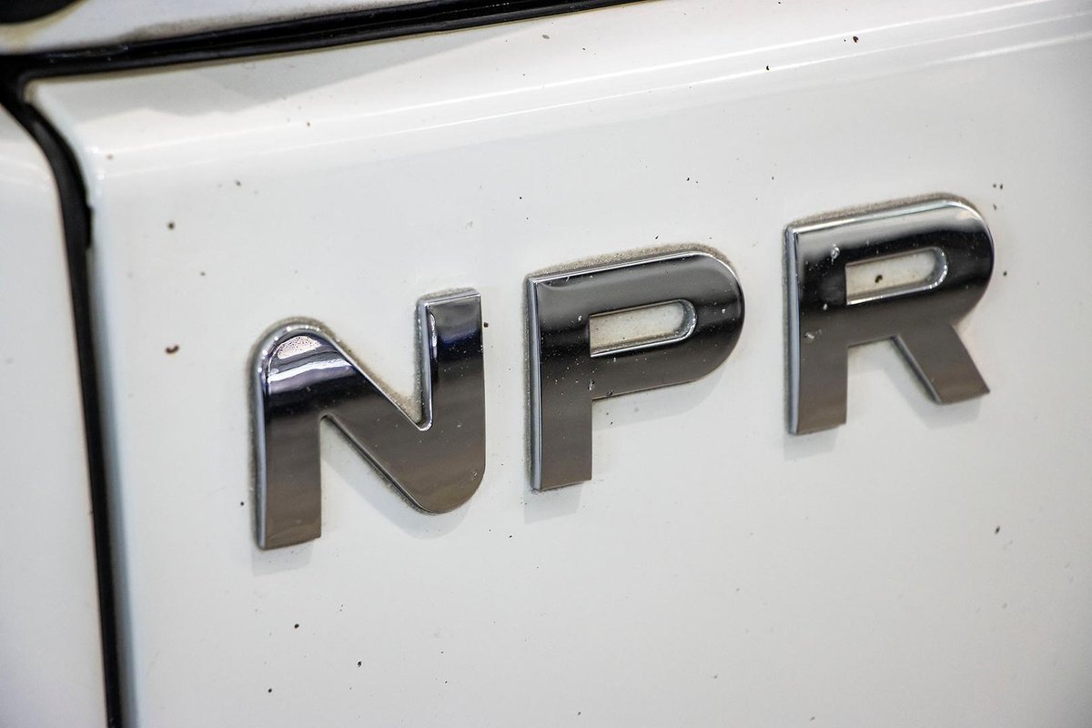 2018 Isuzu N Series Npr 45/55-155 Tradepack image 19