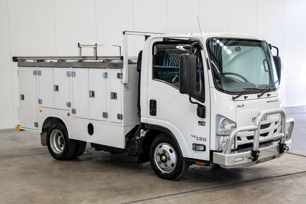 2017 Isuzu N Series Nlr 45-150 Servicepack image 3