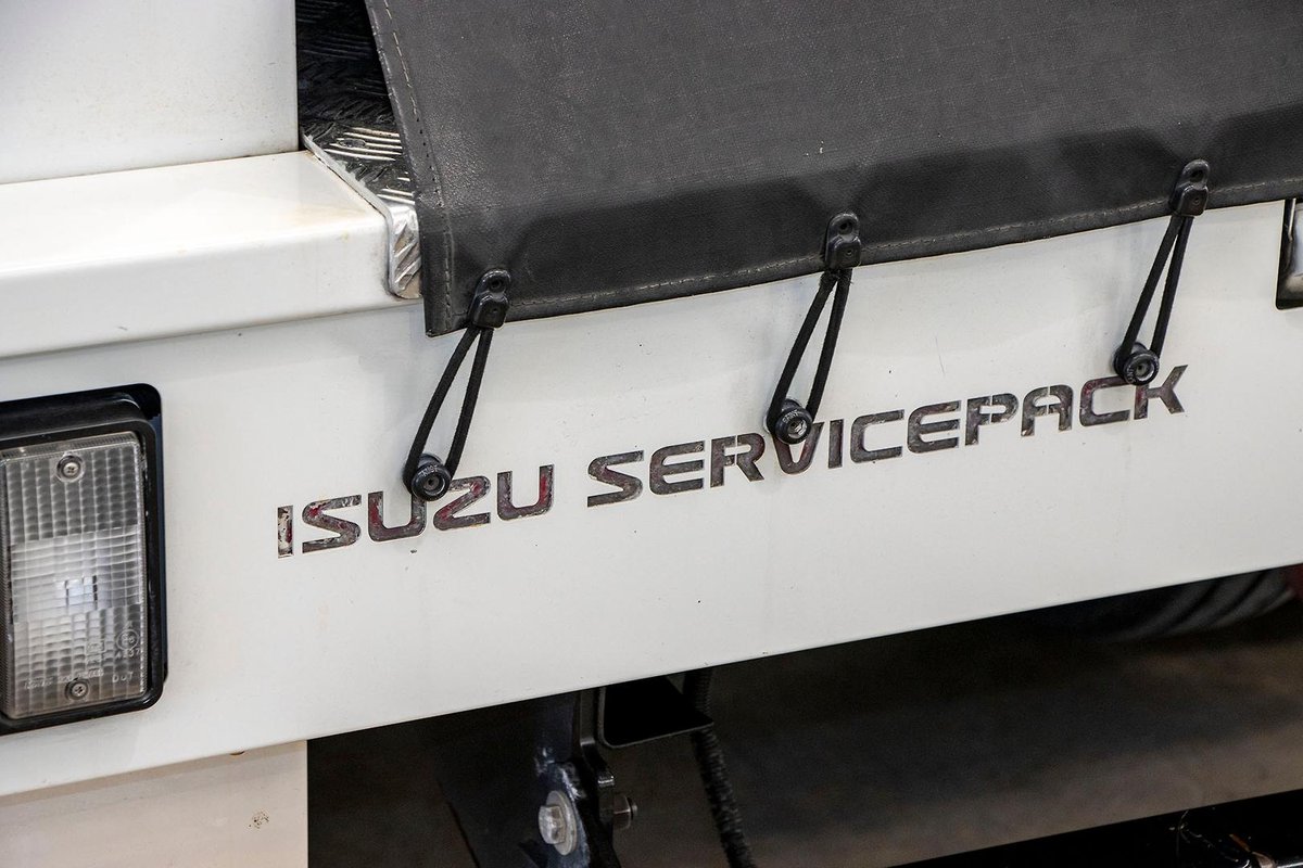 2017 Isuzu N Series Nlr 45-150 Servicepack image 20
