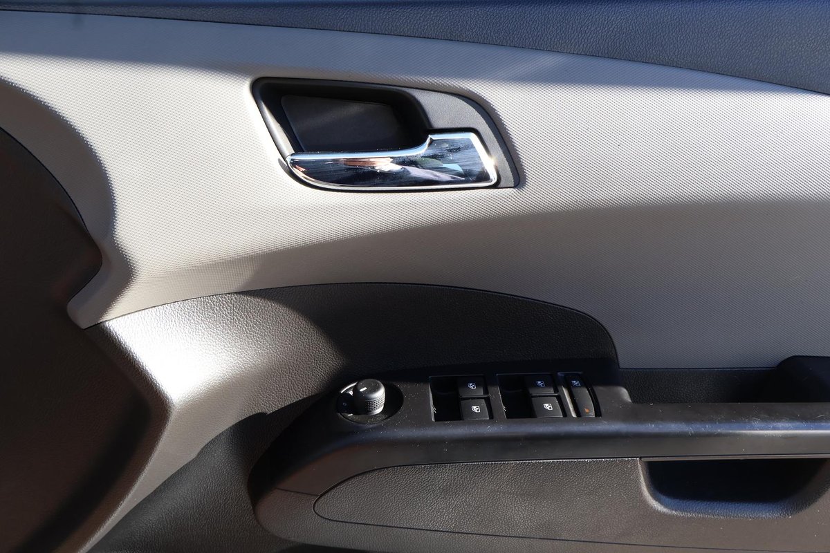 2018 Holden Barina LS TM MY18 image 19