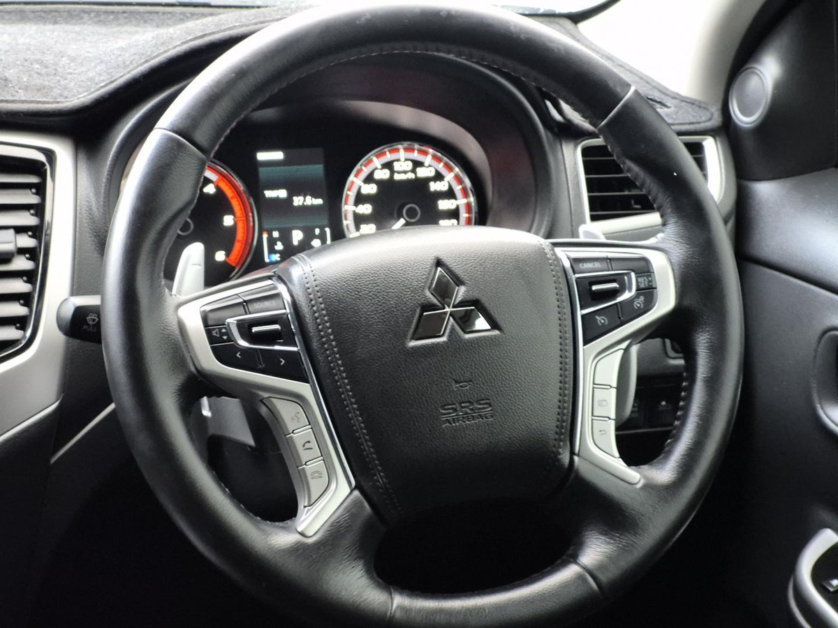 2021 Mitsubishi Triton GLS MR MY22 4X4 Dual Range image 9