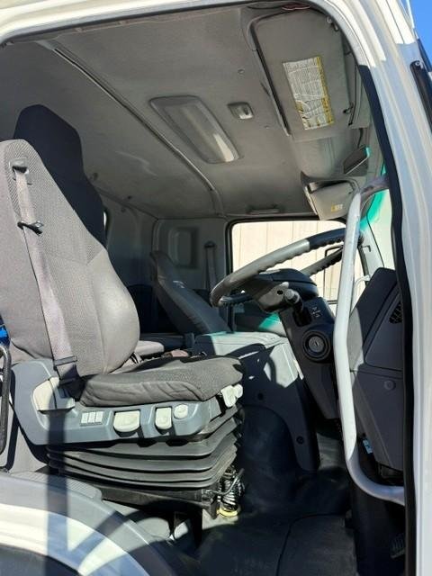 2014 Isuzu F Series Fvl 1400 image 12