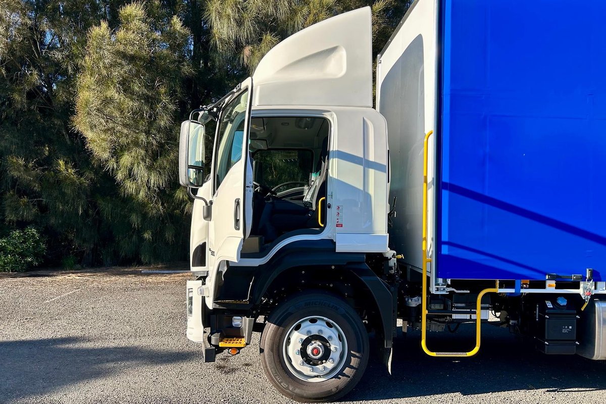2026 Isuzu F Series FVL 260-300 Freightpack image 20
