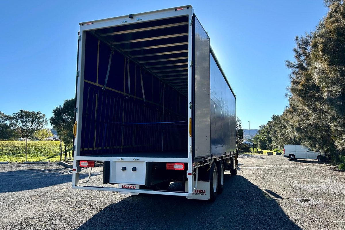 2026 Isuzu F Series FVL 260-300 Freightpack image 14