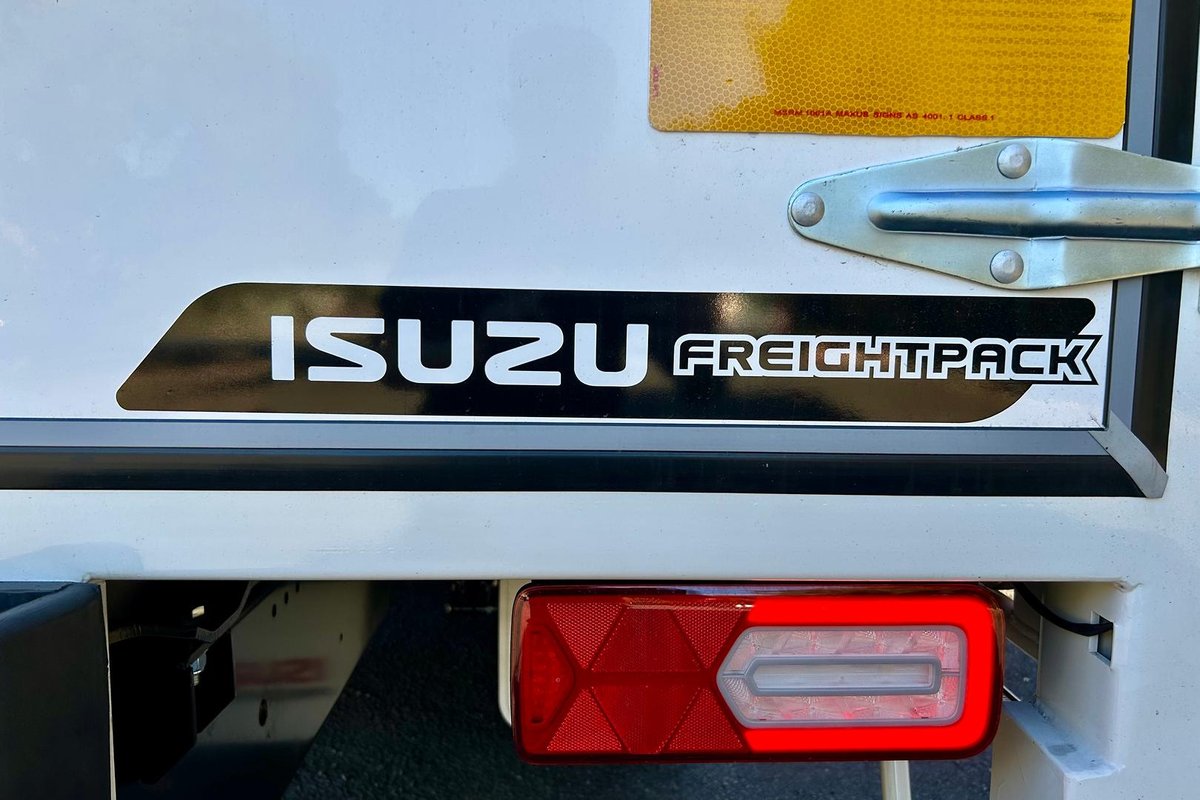 2026 Isuzu F Series FVL 260-300 Freightpack image 37