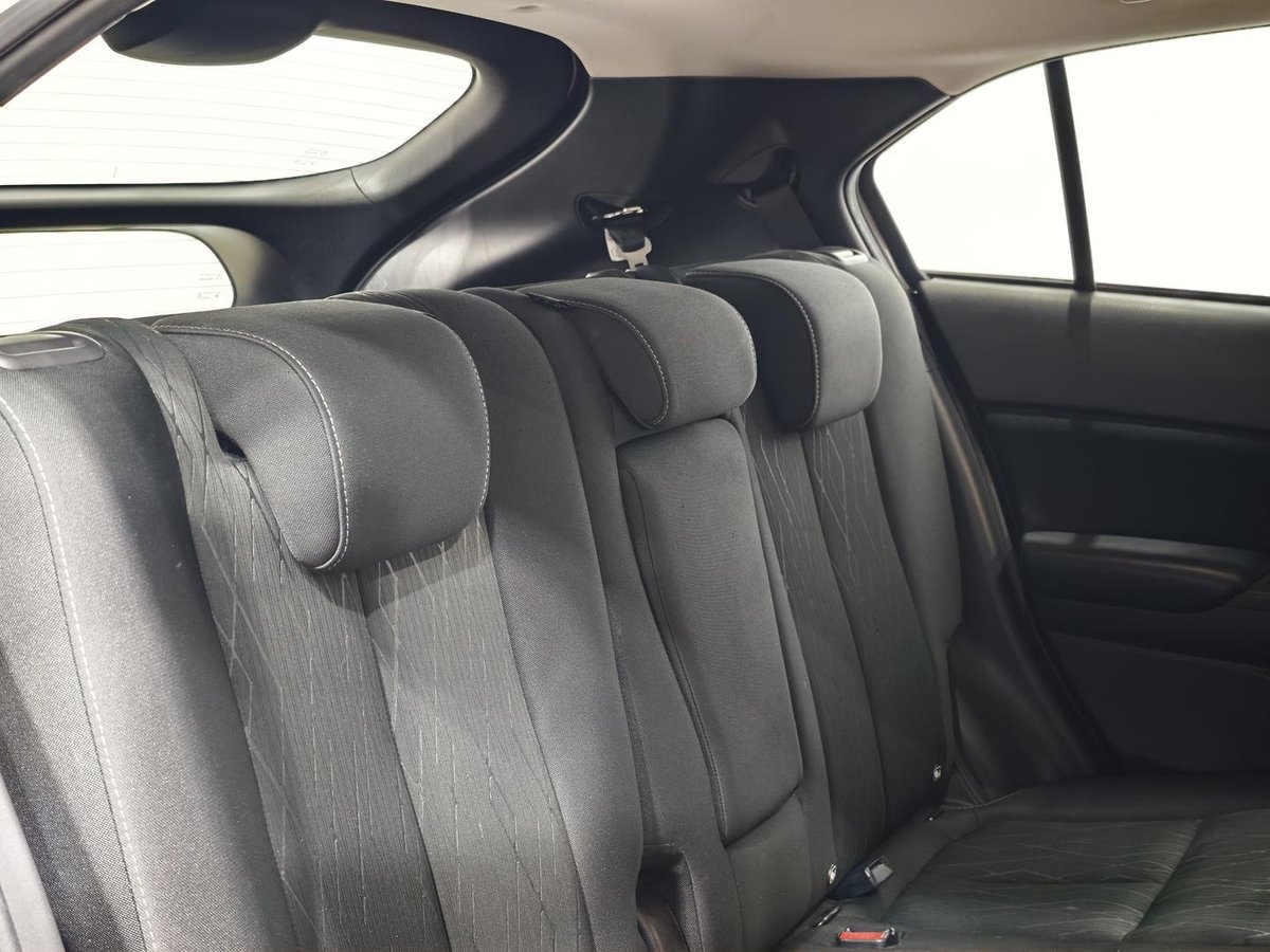 2021 MG ZS image 16