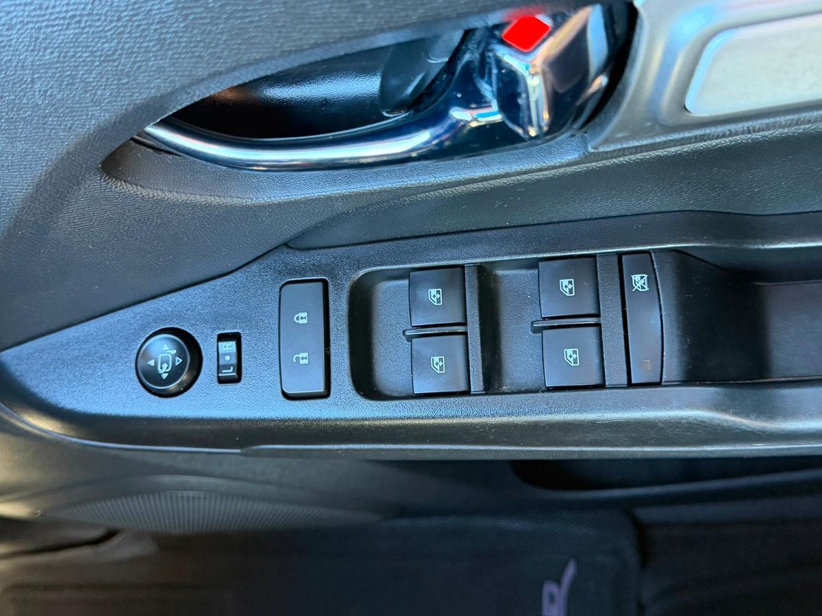 2018 Holden Trailblazer LTZ RG MY19 4X4 Dual Range image 17
