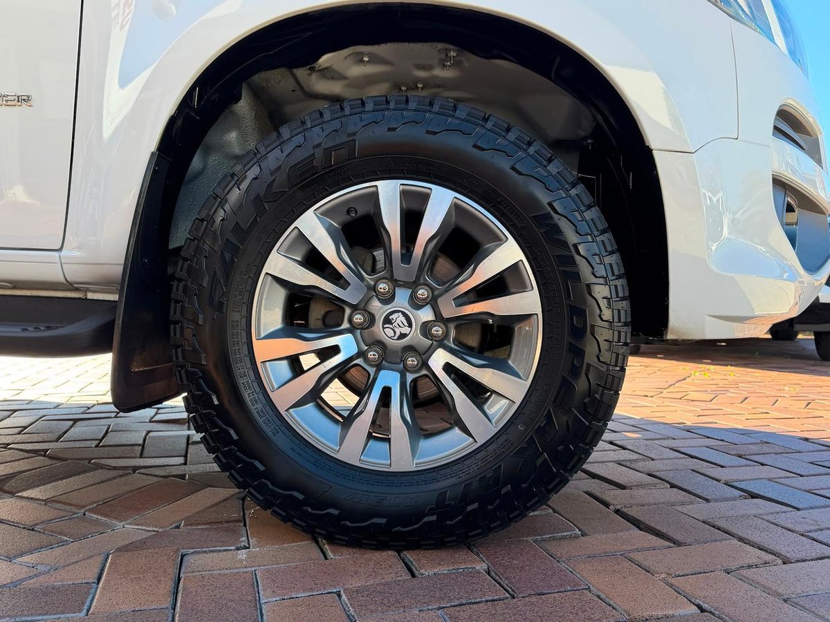 2018 Holden Trailblazer LTZ RG MY19 4X4 Dual Range image 9