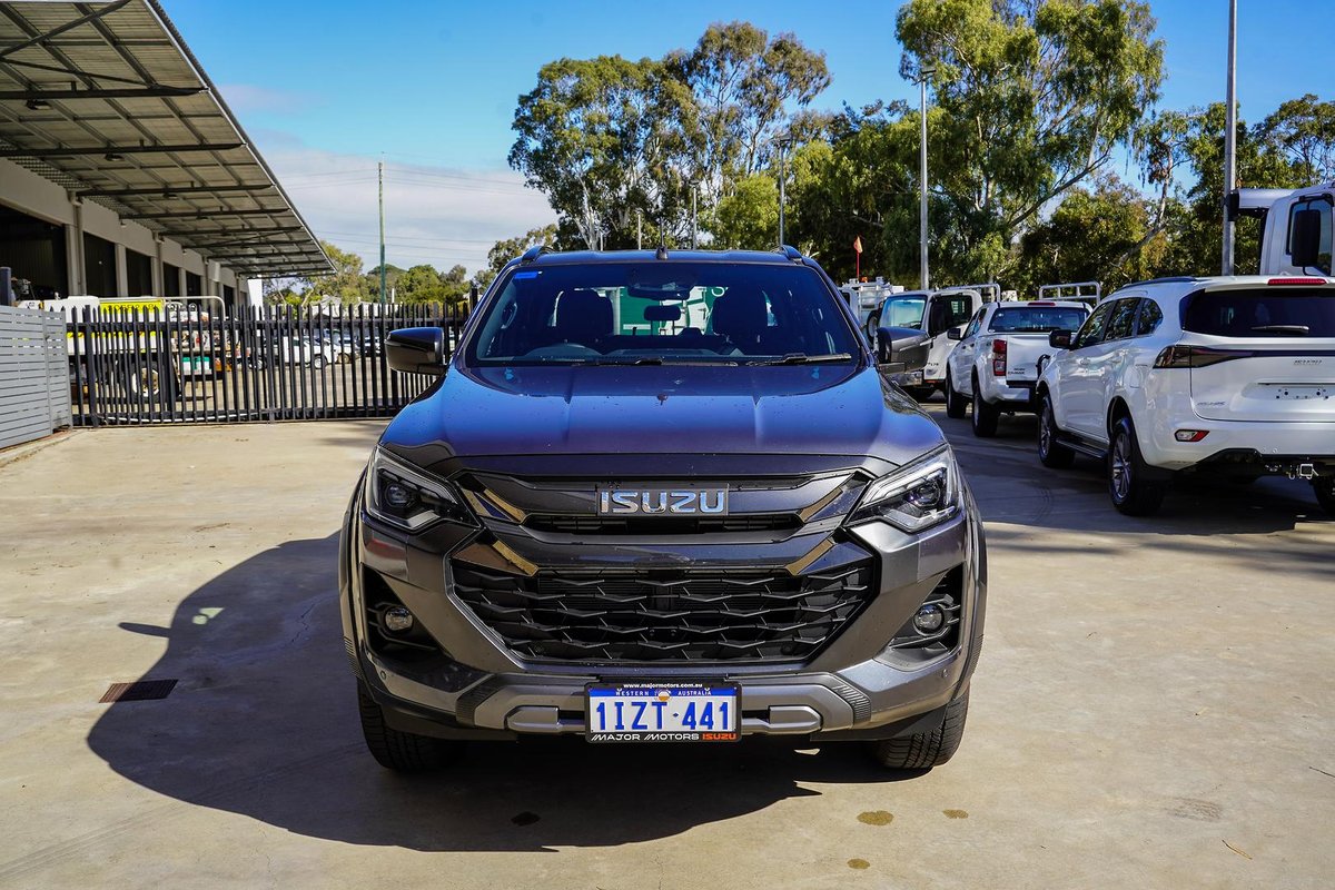 2025 Isuzu D-MAX X-TERRAIN MY25.5 4X4 Dual Range image 8