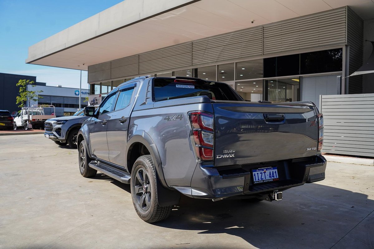 2025 Isuzu D-MAX X-TERRAIN MY25.5 4X4 Dual Range image 5
