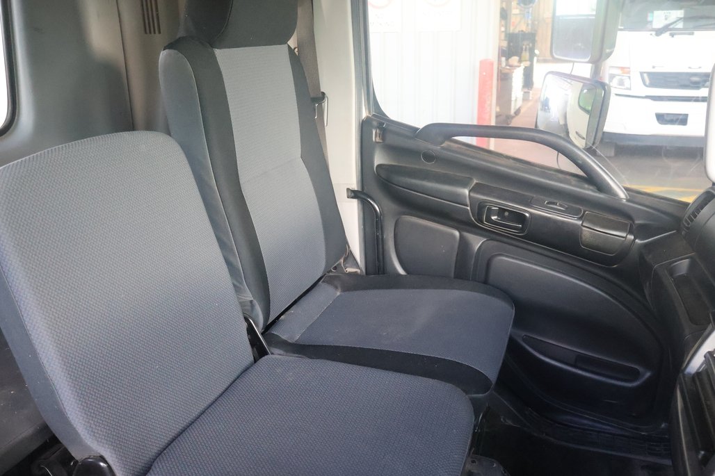 2016 Hino Fe 1426 image 15