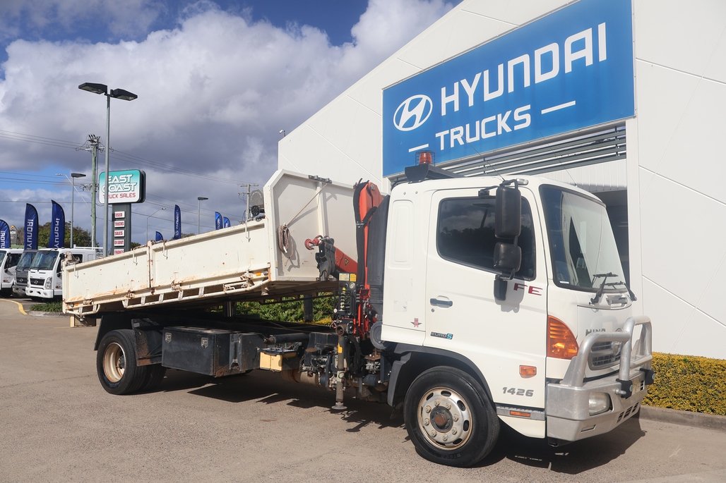 2016 Hino Fe 1426 image 5