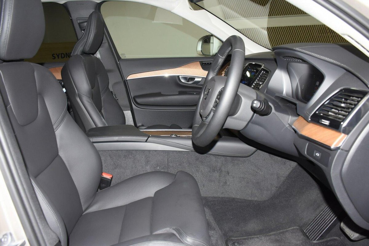 2024 Volvo XC90 Ultimate B5 Bright MY24 AWD image 10