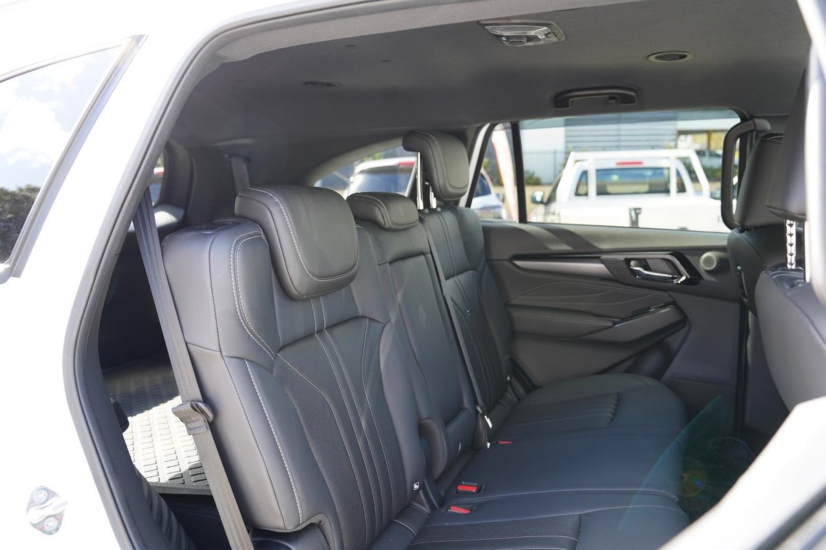 2026 Isuzu MU-X LS-T MY25.5 4X4 Dual Range image 23