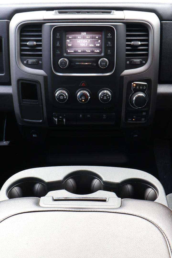 2022 RAM 1500 Express DS MY22 4X4 Dual Range image 15