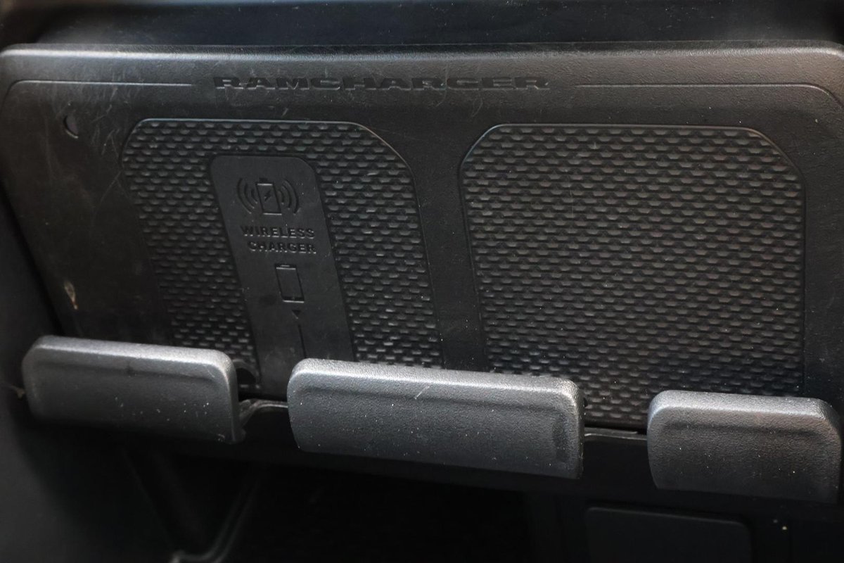 2021 RAM 1500 Limited DT MY22 4X4 Dual Range image 21