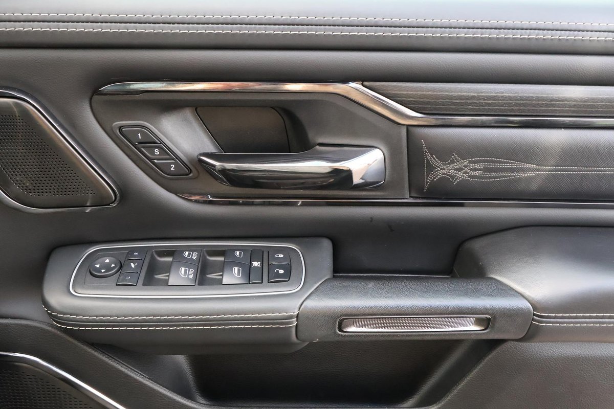 2021 RAM 1500 Limited DT MY22 4X4 Dual Range image 23
