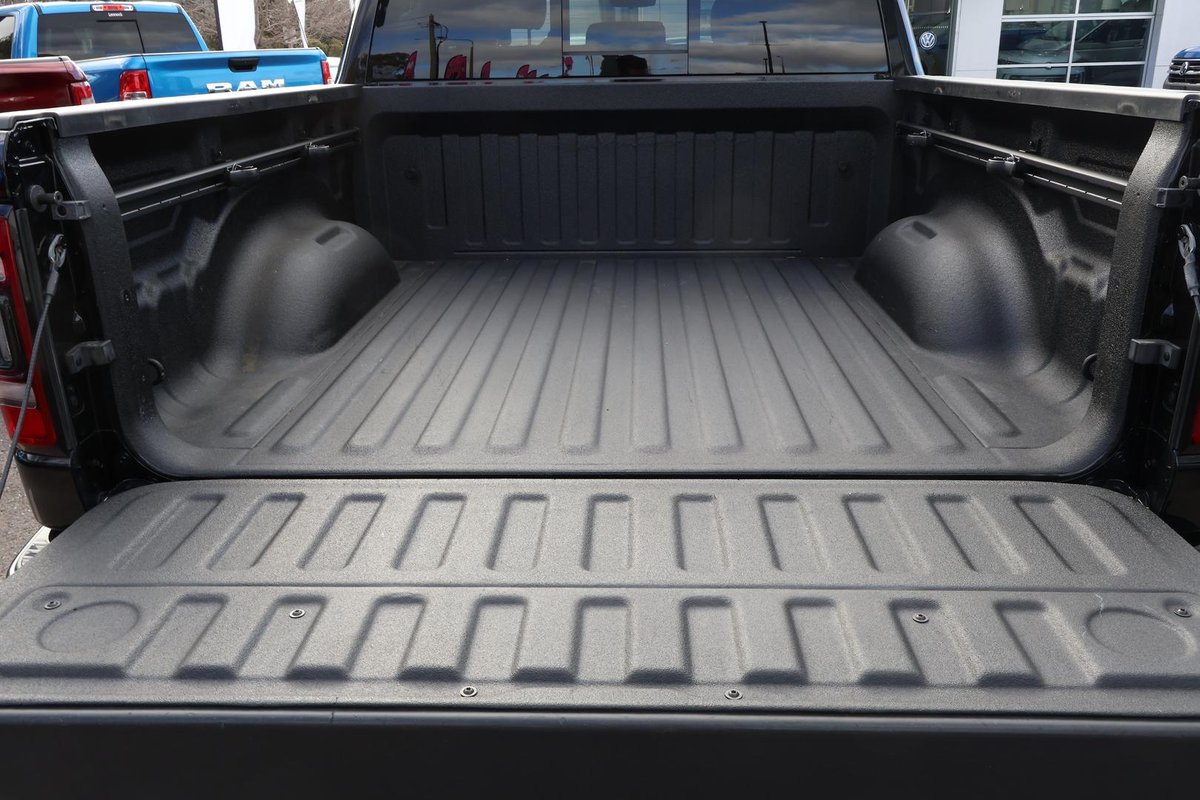 2021 RAM 1500 Limited DT MY22 4X4 Dual Range image 30