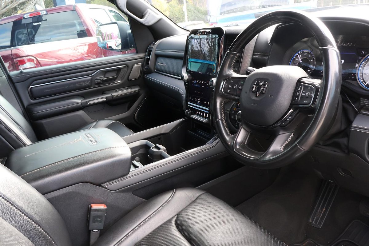 2021 RAM 1500 Limited DT MY22 4X4 Dual Range image 7