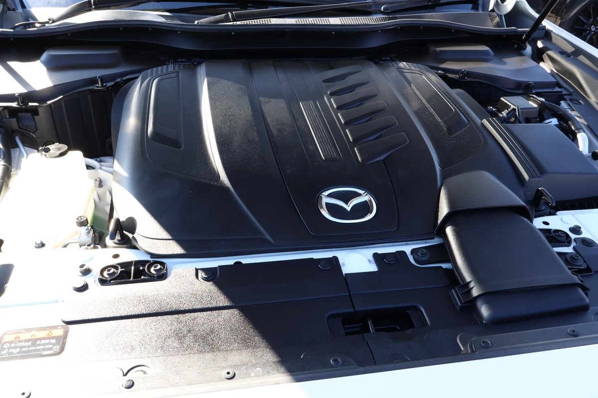 2023 Mazda CX-90 G50e Azami KK AWD image 33