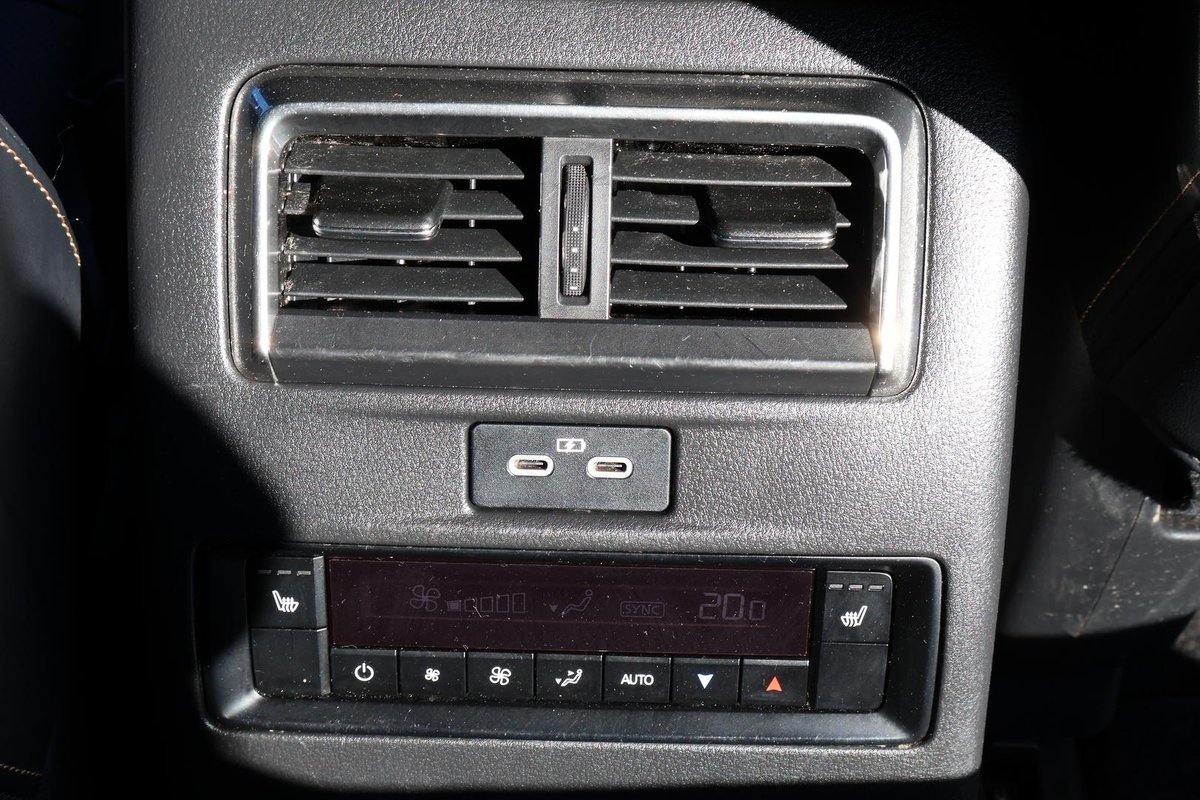 2023 Mazda CX-90 G50e Azami KK AWD image 28