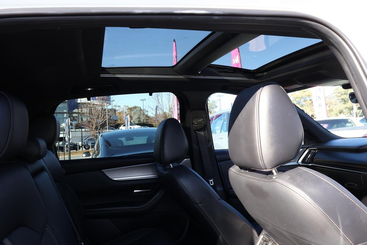2023 Mazda CX-90 G50e Azami KK AWD image 26