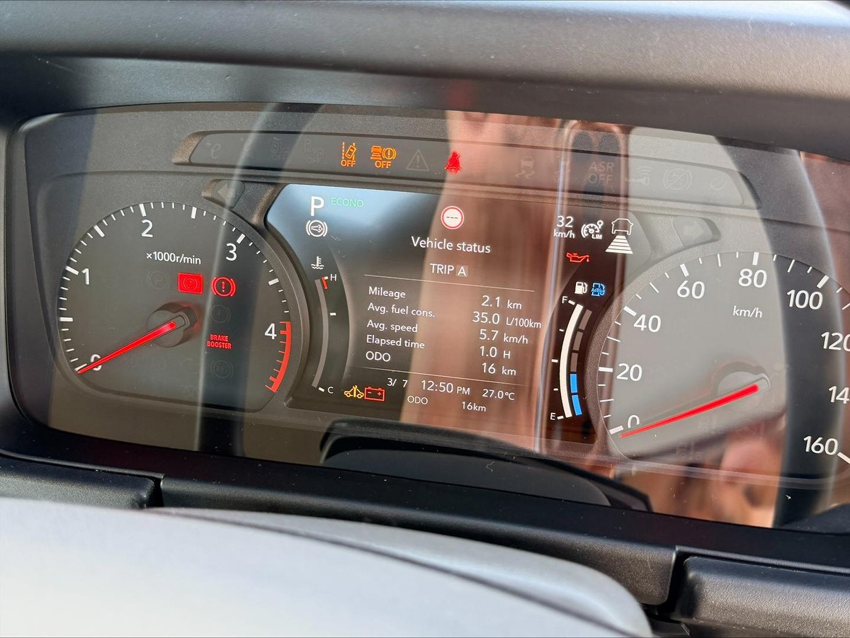 2026 Isuzu N Series image 13