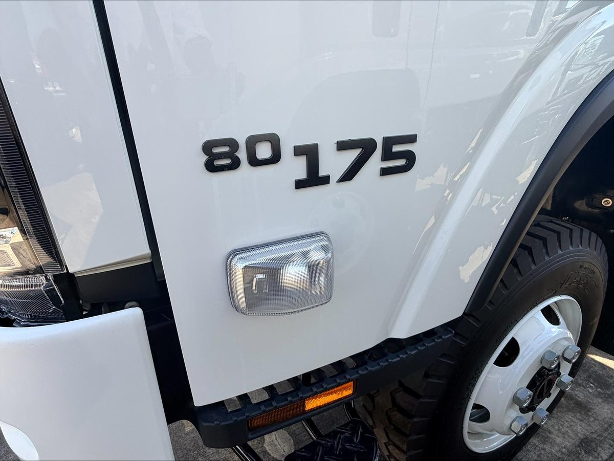 2026 Isuzu N Series image 4