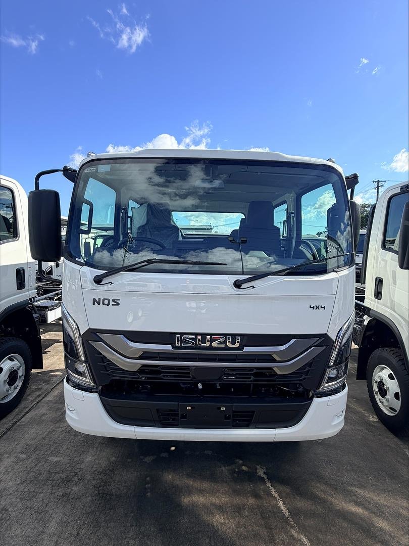 2026 Isuzu N Series image 3
